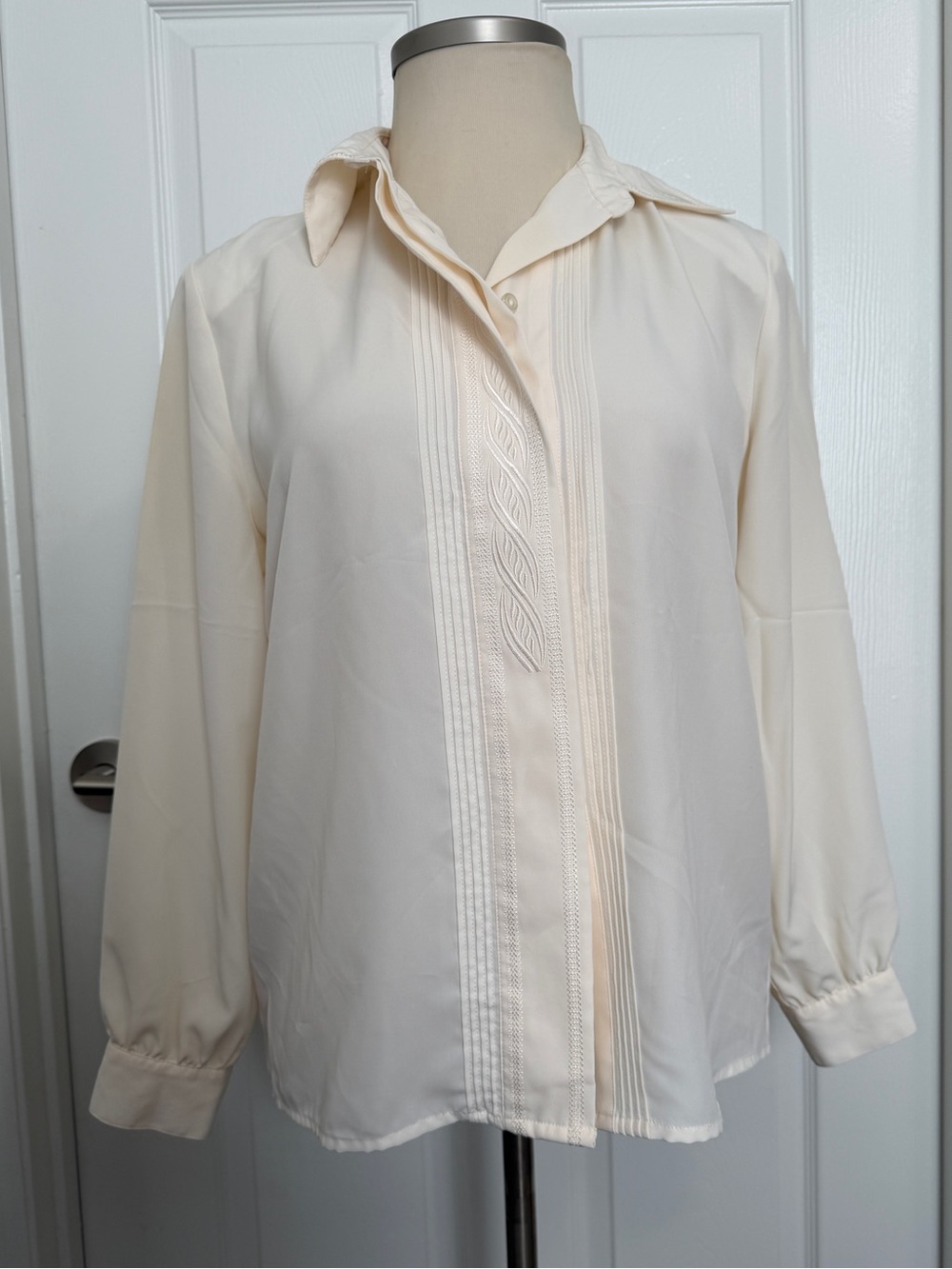 Vintage Jaclyn Smith 14 Cream Ivory Embroidered Blouse Victorian Romantic